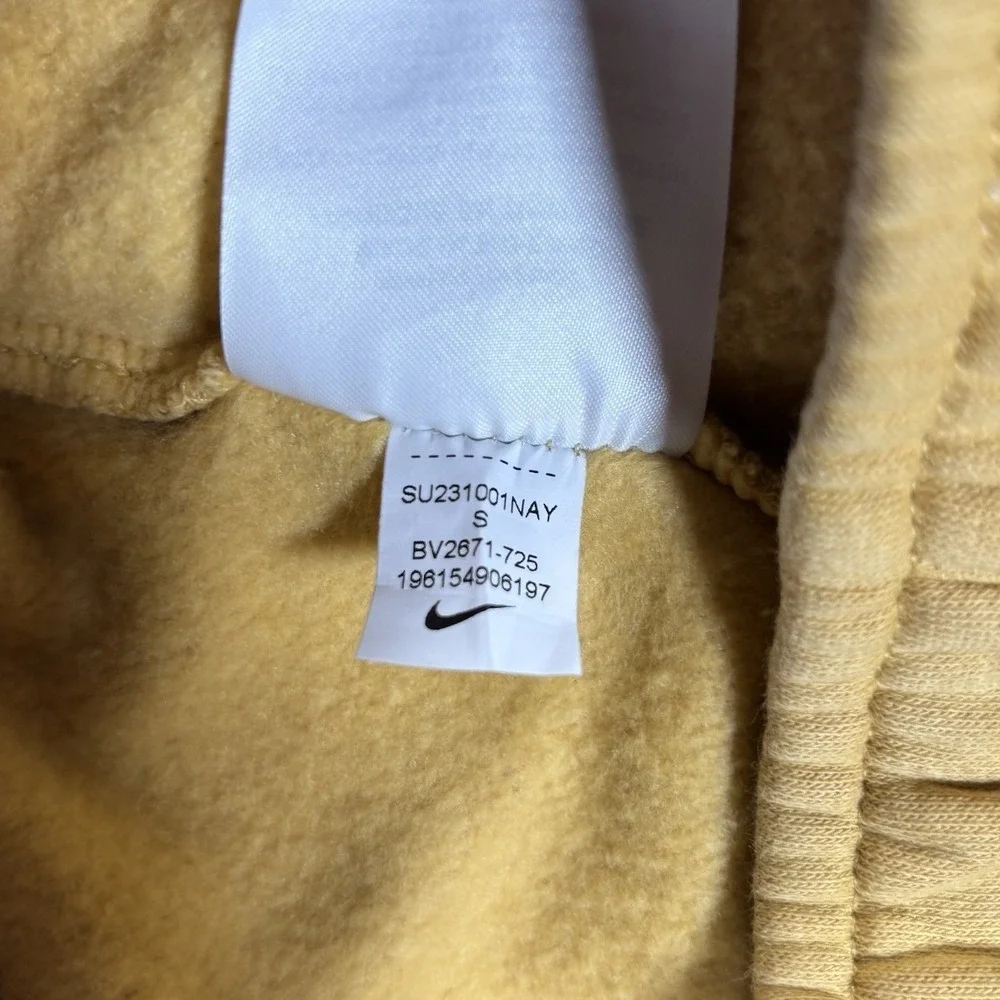 Nike‎ Sportswear Club Fleece Sweatpants Mens Mustard Yellow Joggers Athletic Gym
